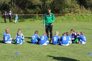 星空娱乐官方下载-俱乐部在冬窗引援动作频繁，媒体密切关注，因为它们有自得其乐的“冬季俱乐部”